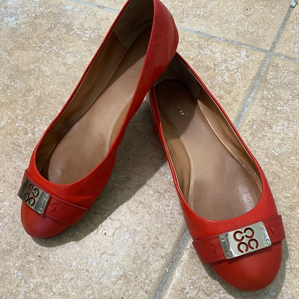 COACH London Semi Matte Calf/ Patent Orange Flats